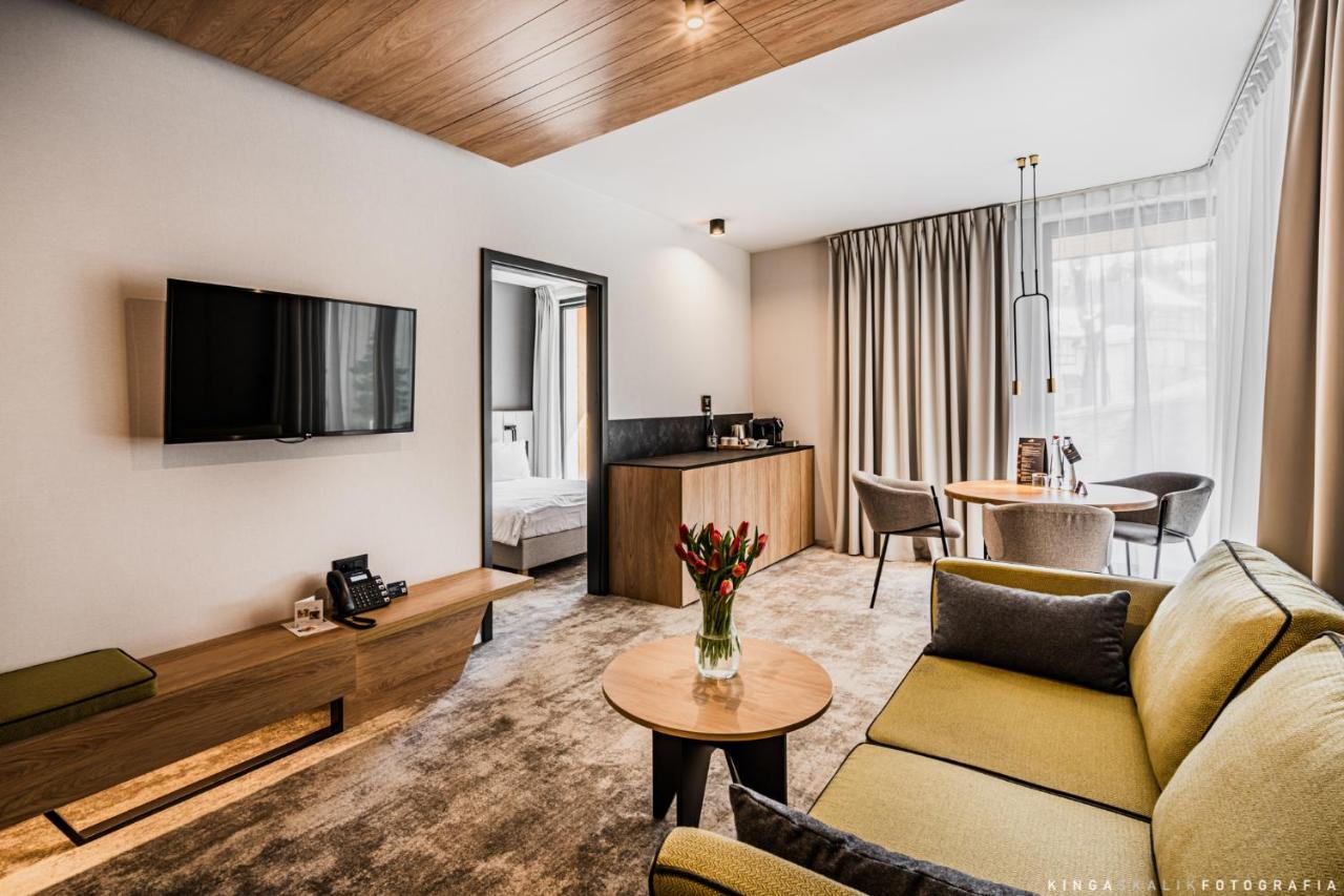Tremonti Hotel كارباش المظهر الخارجي الصورة
