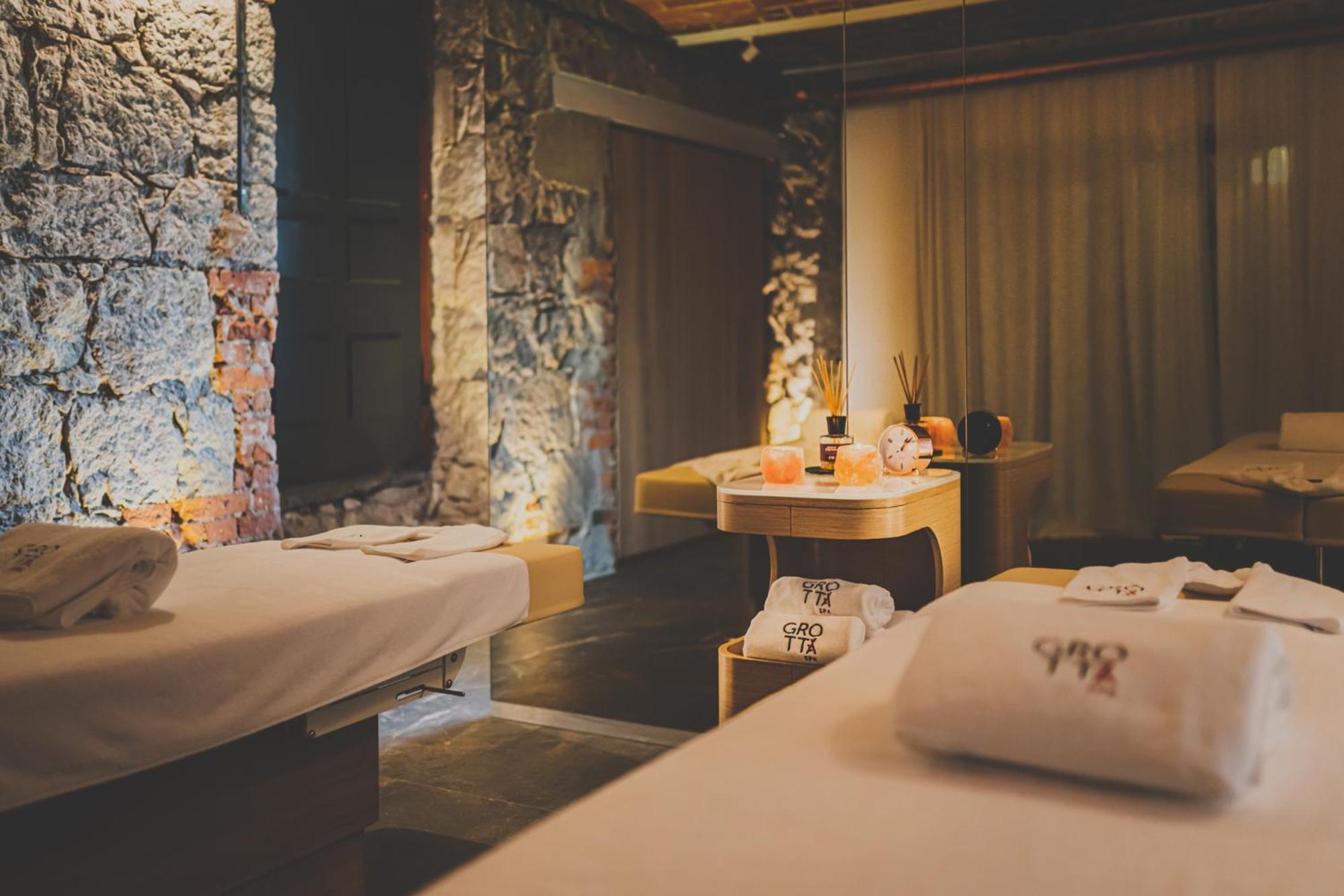 Tremonti Hotel كارباش المظهر الخارجي الصورة
