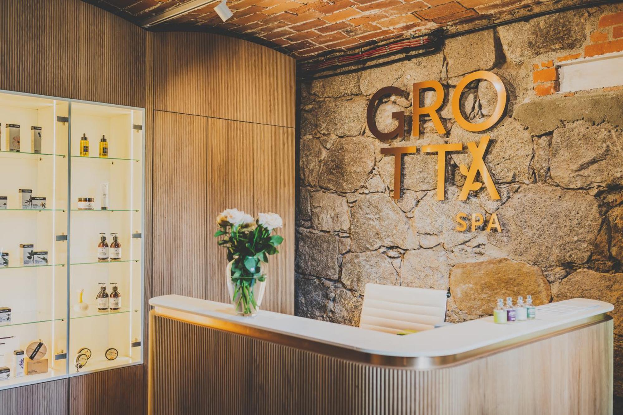 Tremonti Hotel كارباش المظهر الخارجي الصورة